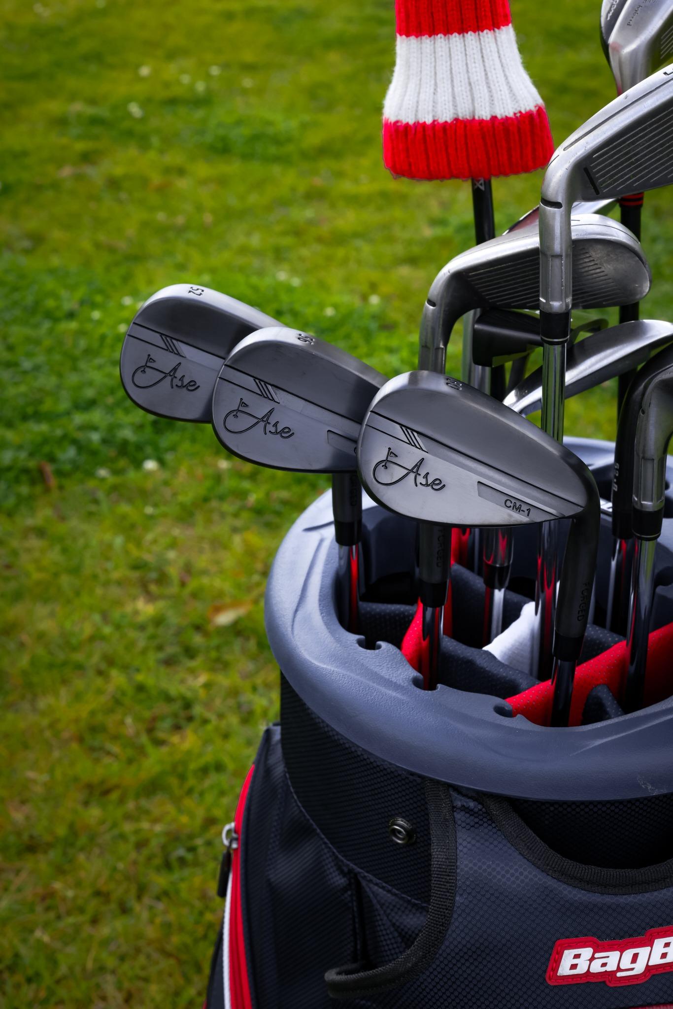 BLACKOUT 3-Piece Wedge Set (52,56,60)